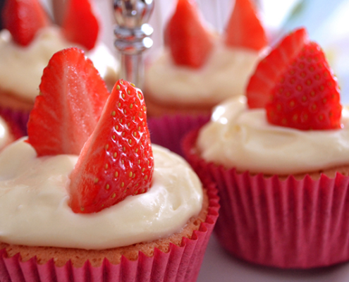 gluten free strawberry cupcakes